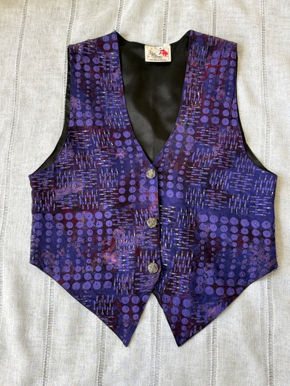 Red’s Threads Vintage Purple Patterned Beaded Button-Front Vest - Picture 8 of 12